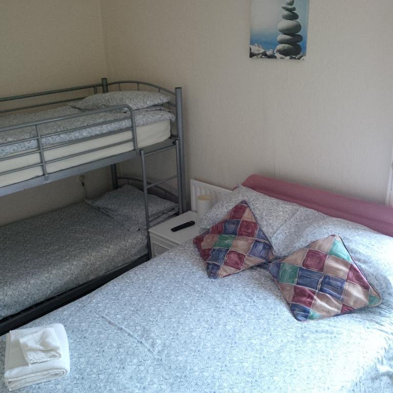 Somerville Hotel Blackpool Bagian luar foto